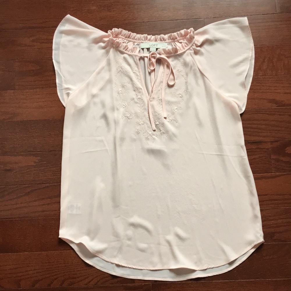 New Without Tag: Loft blouse